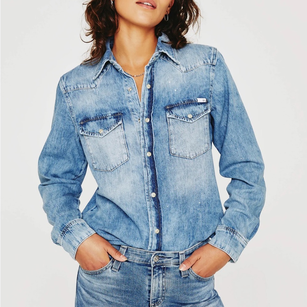 AG Adriano Goldschmied Women's Light Blue Denim Button-Down Shirt